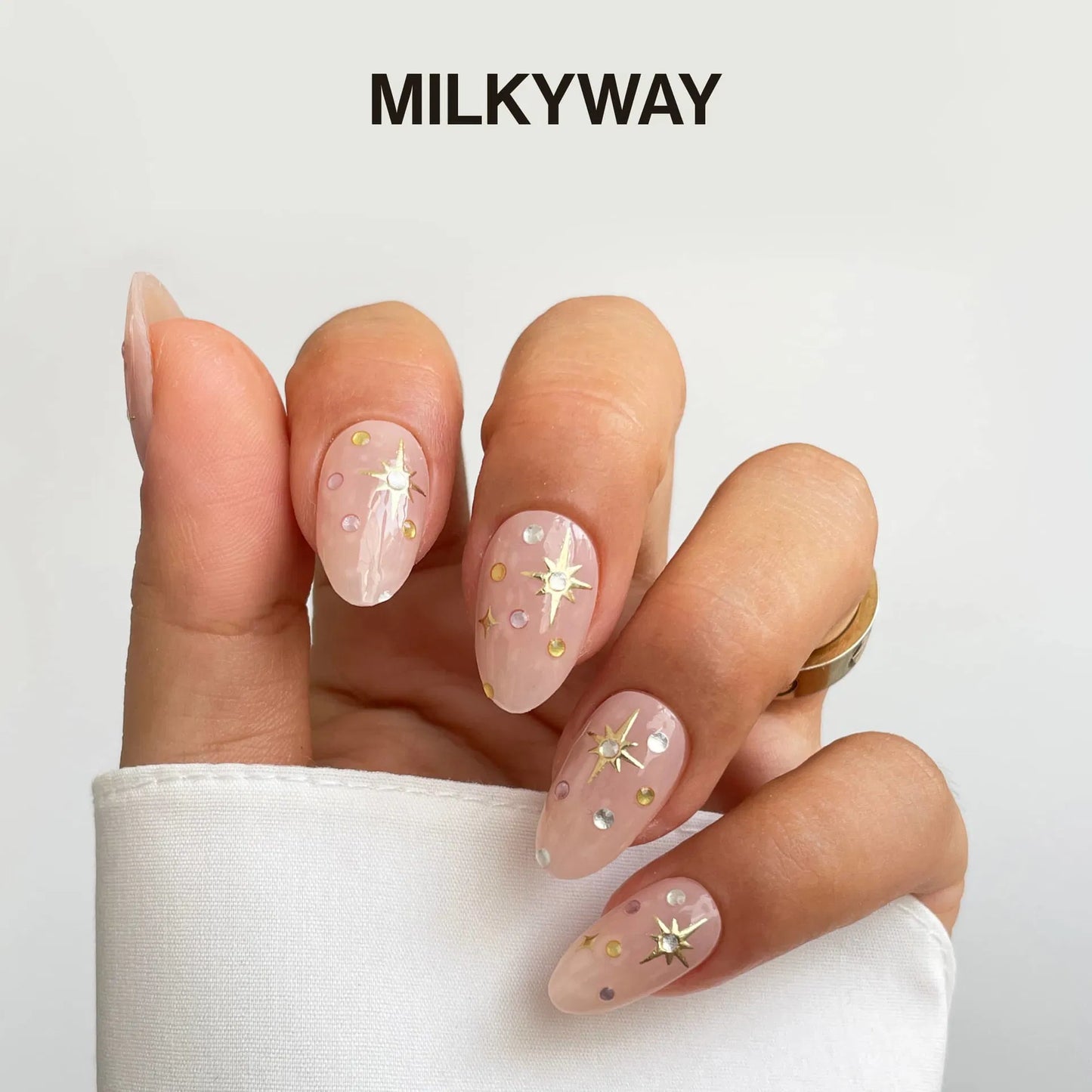 UV-FREE GEL NAIL WRAPS.