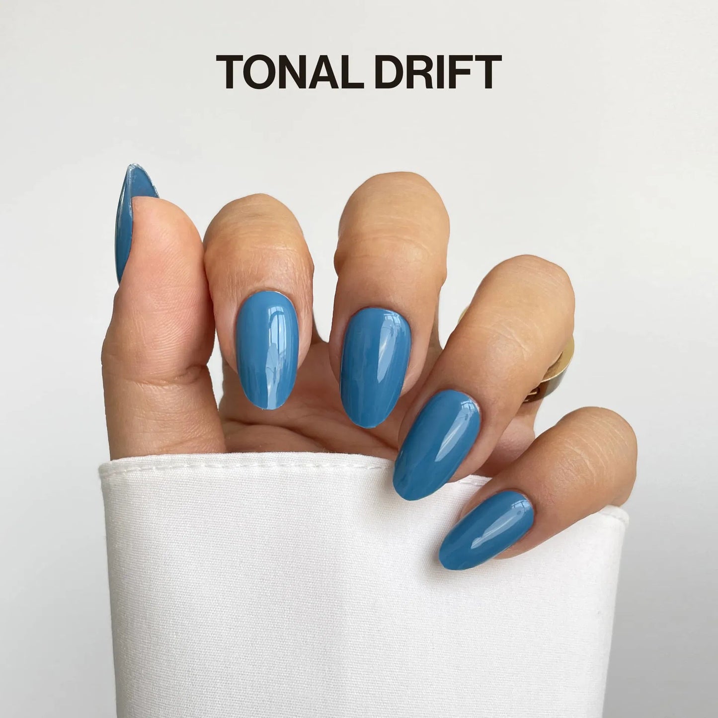 UV-FREE GEL NAIL WRAPS.