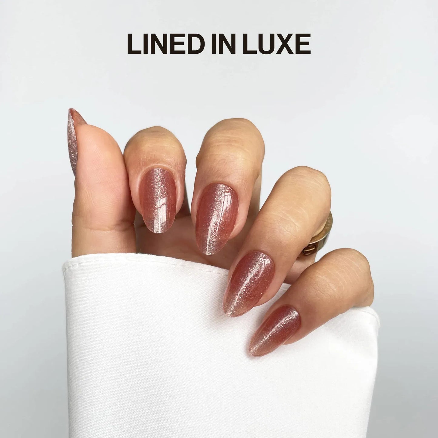 UV-FREE GEL NAIL WRAPS.